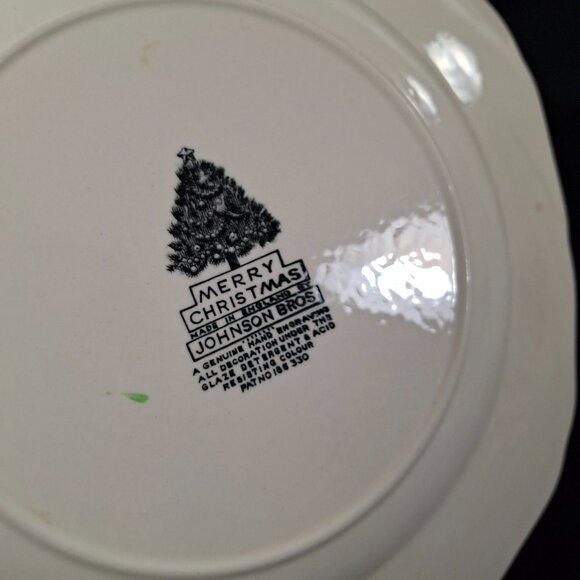 Vintage Collectible Johnson Brothers Ironstone Plate Fireplace Christmas Tree - Picture 11 of 11